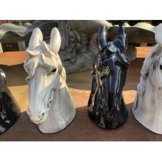 Stallions's Head Statue